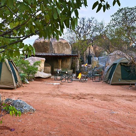 Hotel Hoada Camp Site Palmwag Esterno foto